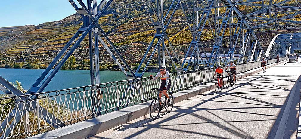 Wine duero douro bike cycling tour