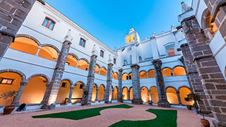 Convento do Espinheiro, historic hotel & spa